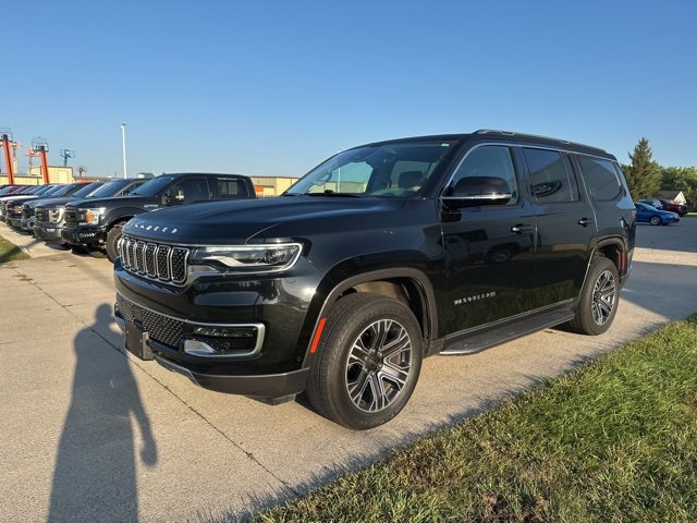Used 2022 Jeep Wagoneer Series III w/ Flexible Seating Group