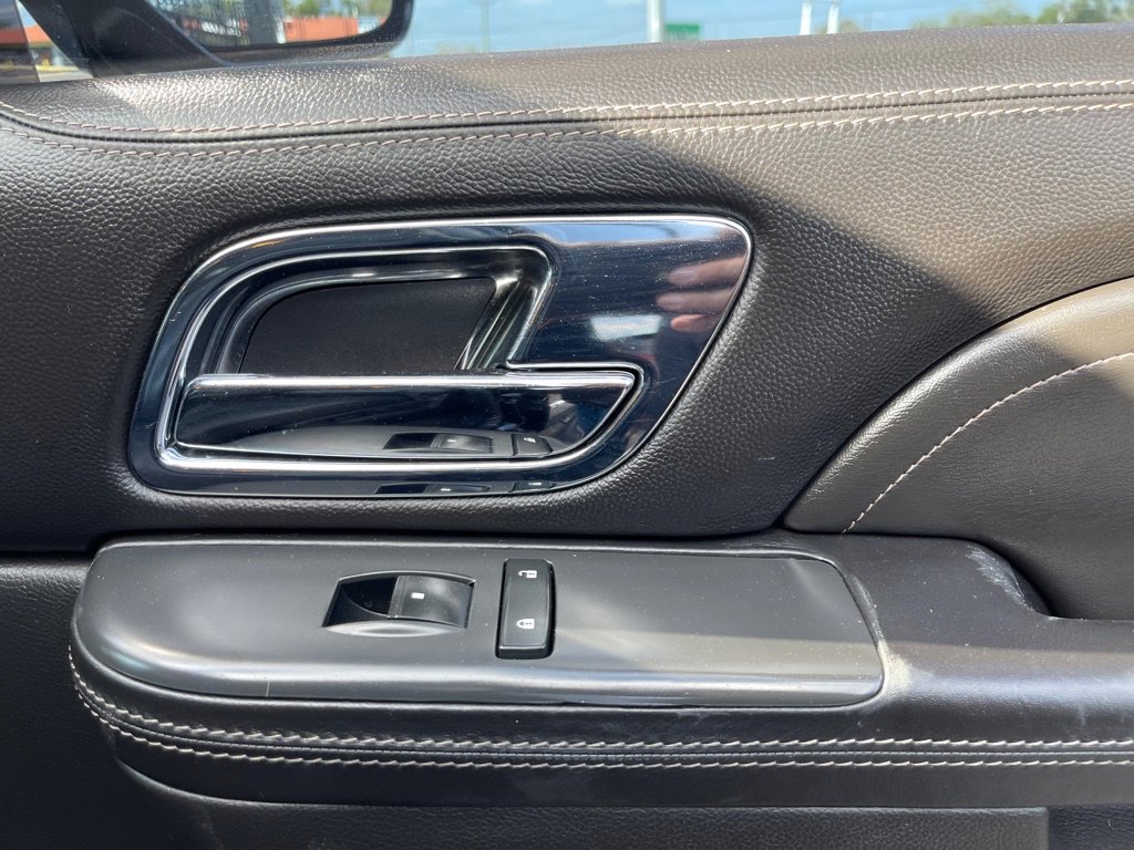 Used 2014 Cadillac Escalade ESV Platinum image 33