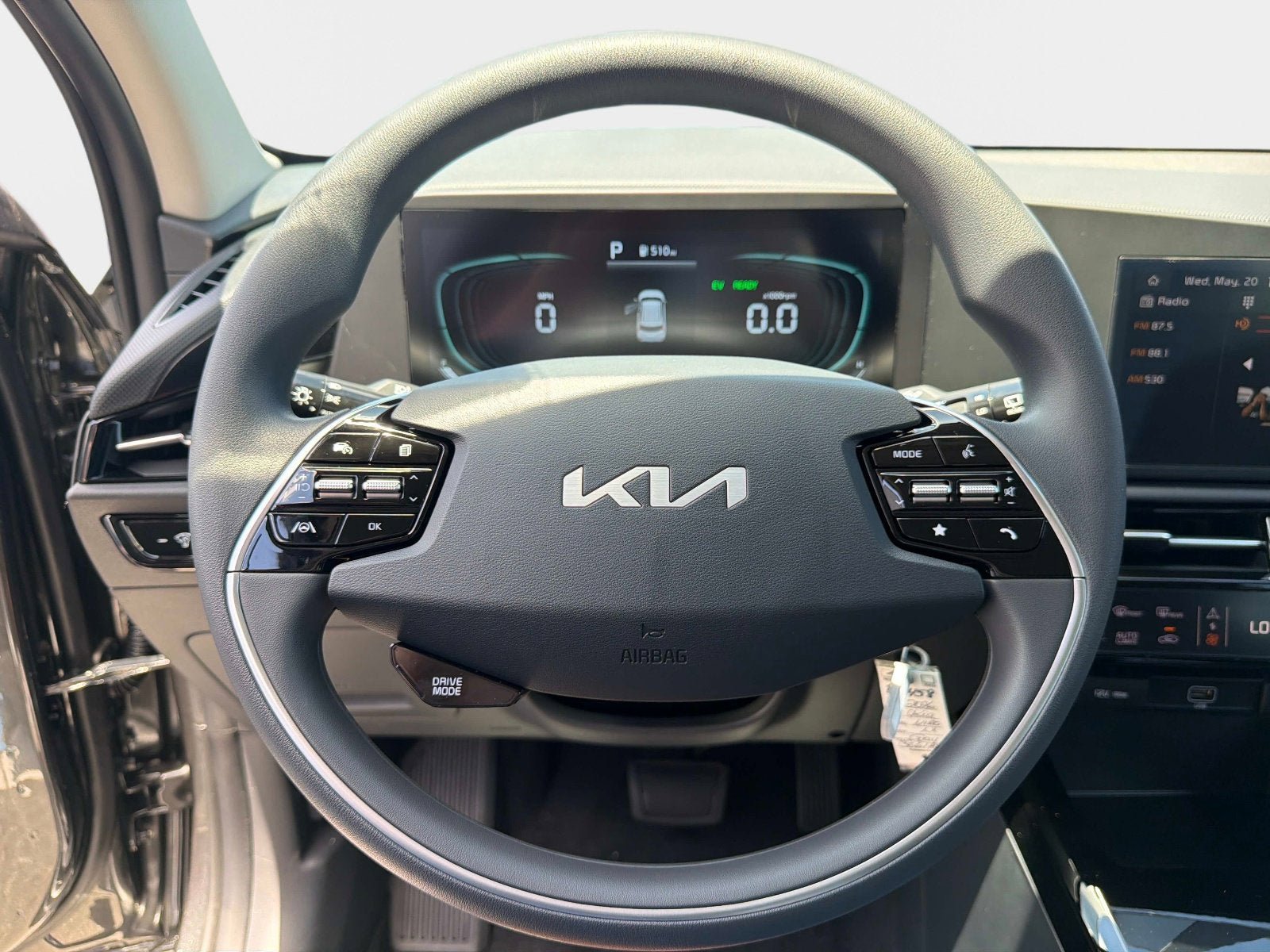 New 2026 Kia Niro LX FWD image 22