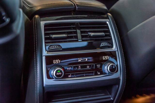 Used 2020 BMW 740i xDrive w/ M Sport Package image 37