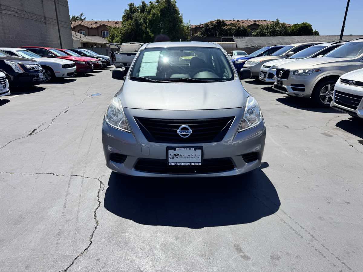 Used 2014 Nissan Versa S Plus FWD image 10