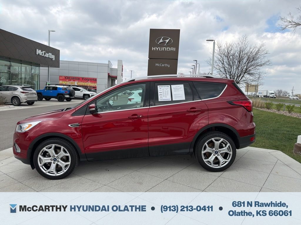 Used 2019 Ford Escape Titanium image 12