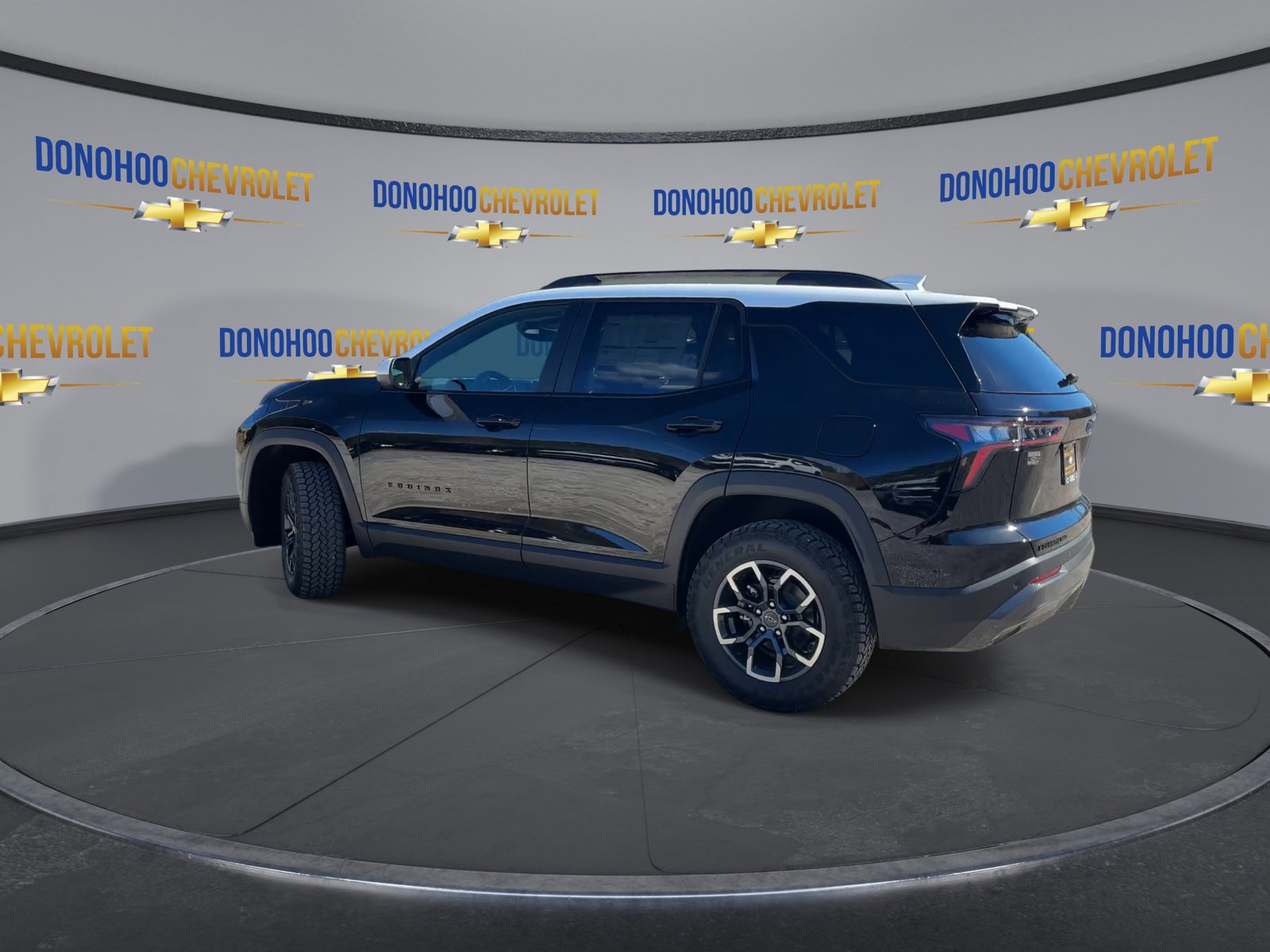 New 2026 Chevrolet Equinox ACTIV w/ Convenience Package III image 6