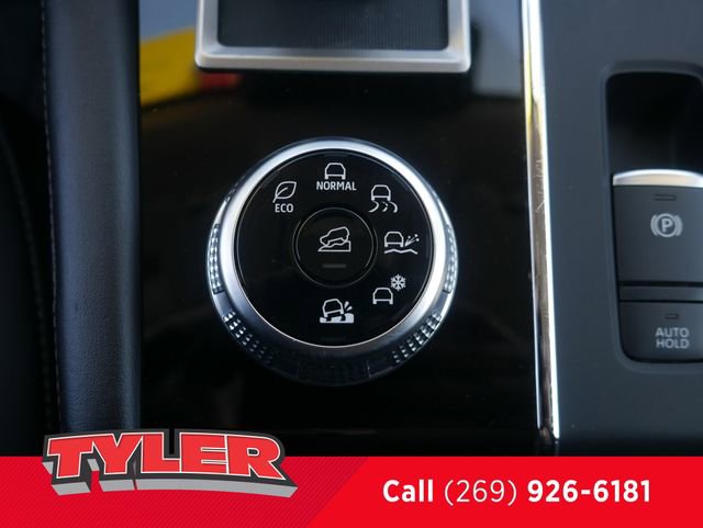 Used 2024 Mitsubishi Outlander SE AWD/4WD image 35