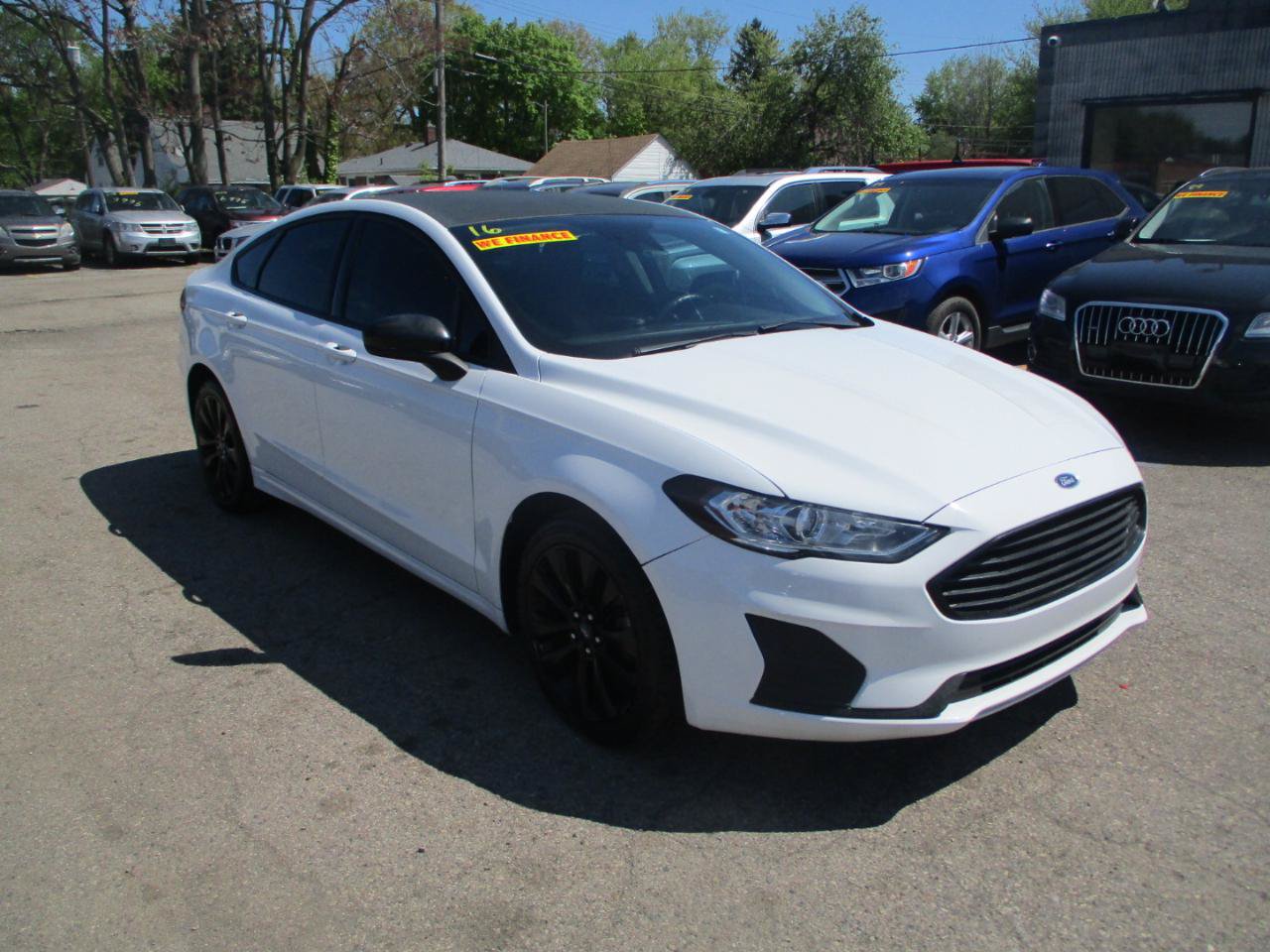 Used 2020 Ford Fusion SE AWD/4WD image 1