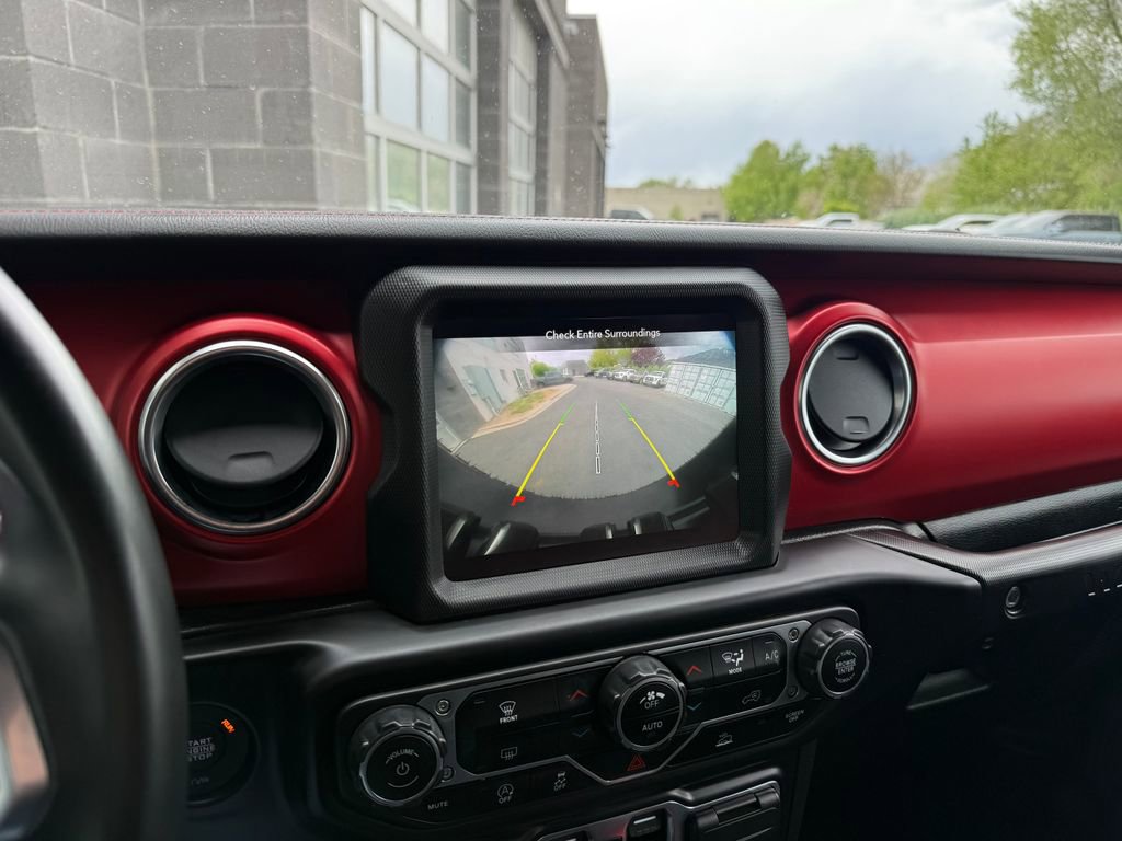 Used 2021 Jeep Wrangler Unlimited Rubicon AWD/4WD image 40