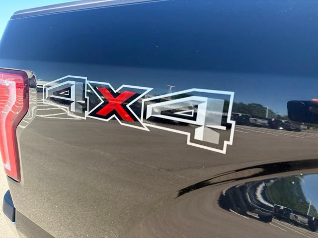 Used 2015 Ford F150 XLT w/ Equipment Group 301A Mid AWD/4WD image 8