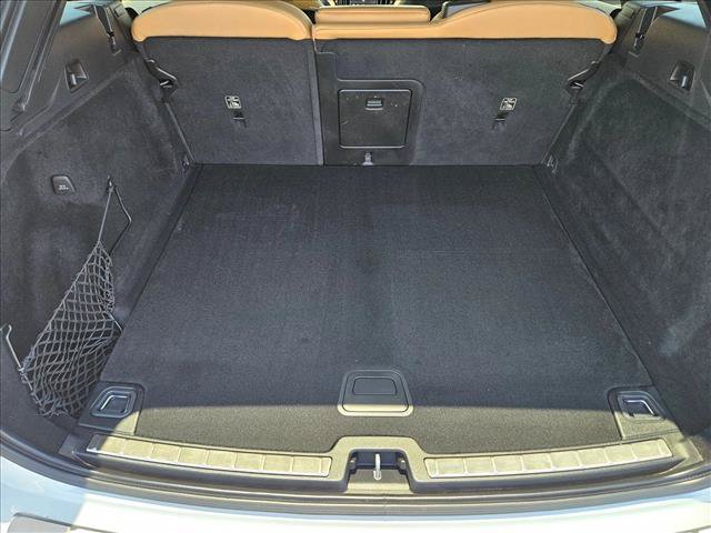 Used 2022 Volvo XC60 B5 Inscription w/ Advanced Package FWD image 6