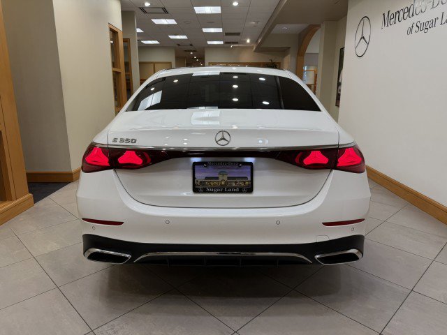 Used 2025 Mercedes-Benz E 350 Sedan image 4
