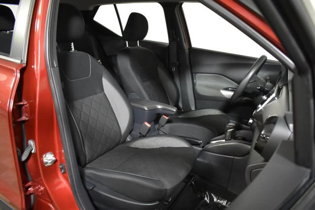Used 2020 Nissan Kicks SV FWD image 31