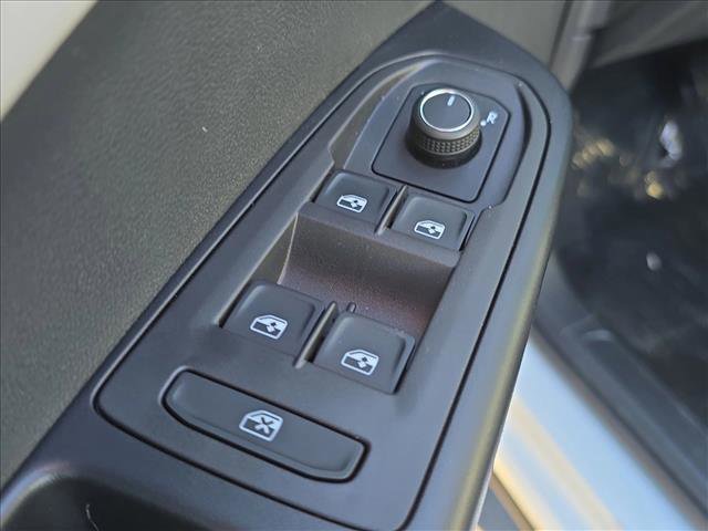 New 2026 Volkswagen Taos S image 5