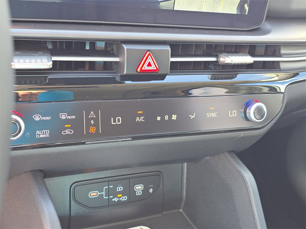 New 2026 Kia Sportage SX image 26