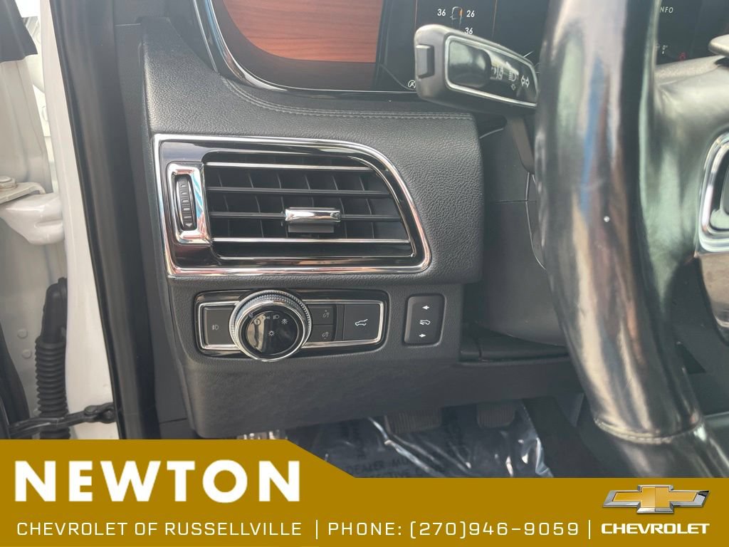 Used 2020 Lincoln Navigator Reserve w/ Equipment Group 208A Reserve AWD/4WD image 7