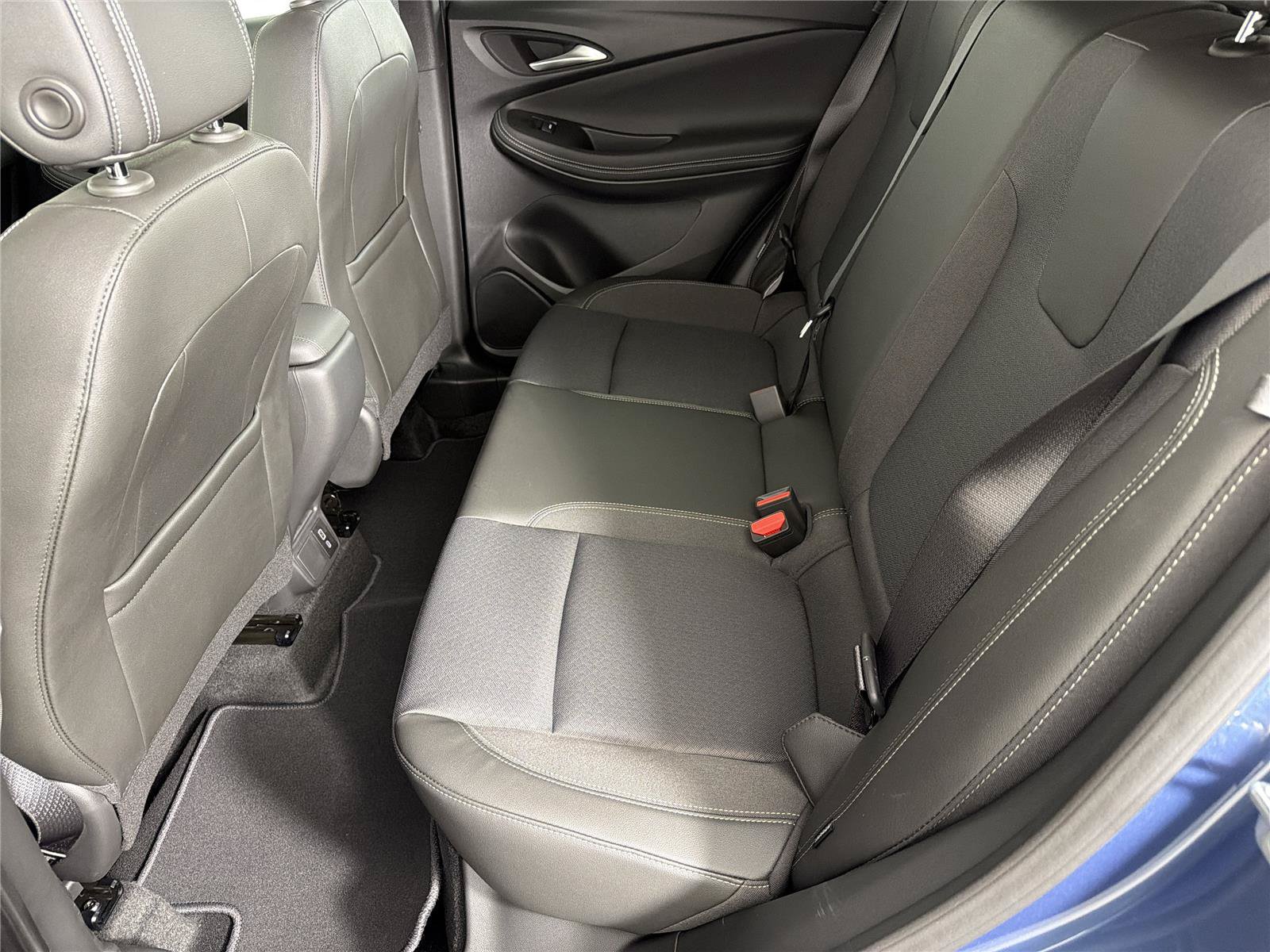 New 2026 Buick Encore GX Preferred FWD image 19