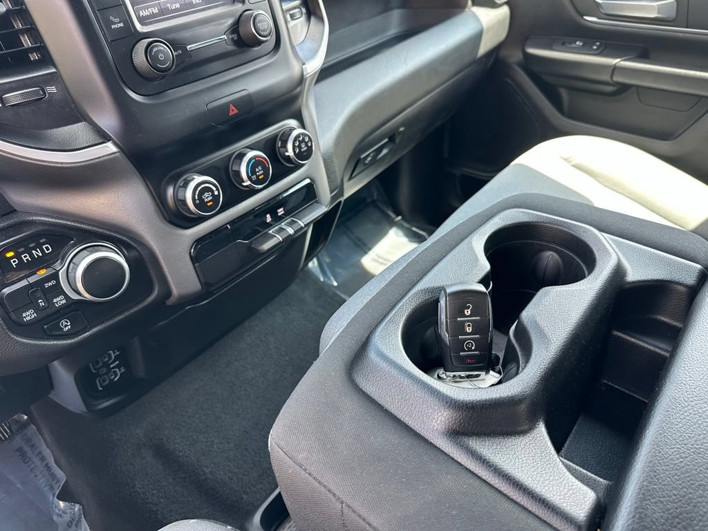 Used 2023 RAM 1500 Big Horn AWD/4WD image 30