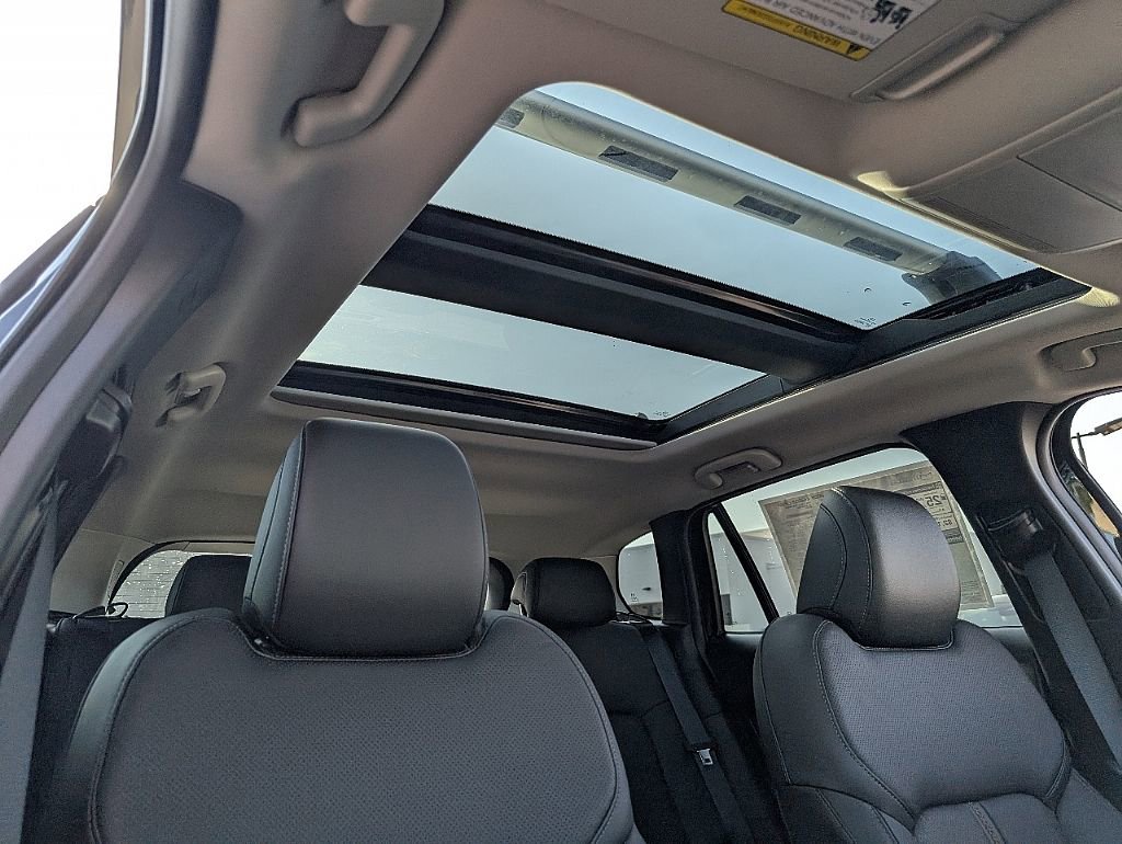 Certified 2025 MAZDA CX-50 AWD 2.5 Turbo w/ Premium Pkg image 20