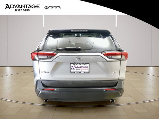 Used 2024 Toyota RAV4 LE image 6