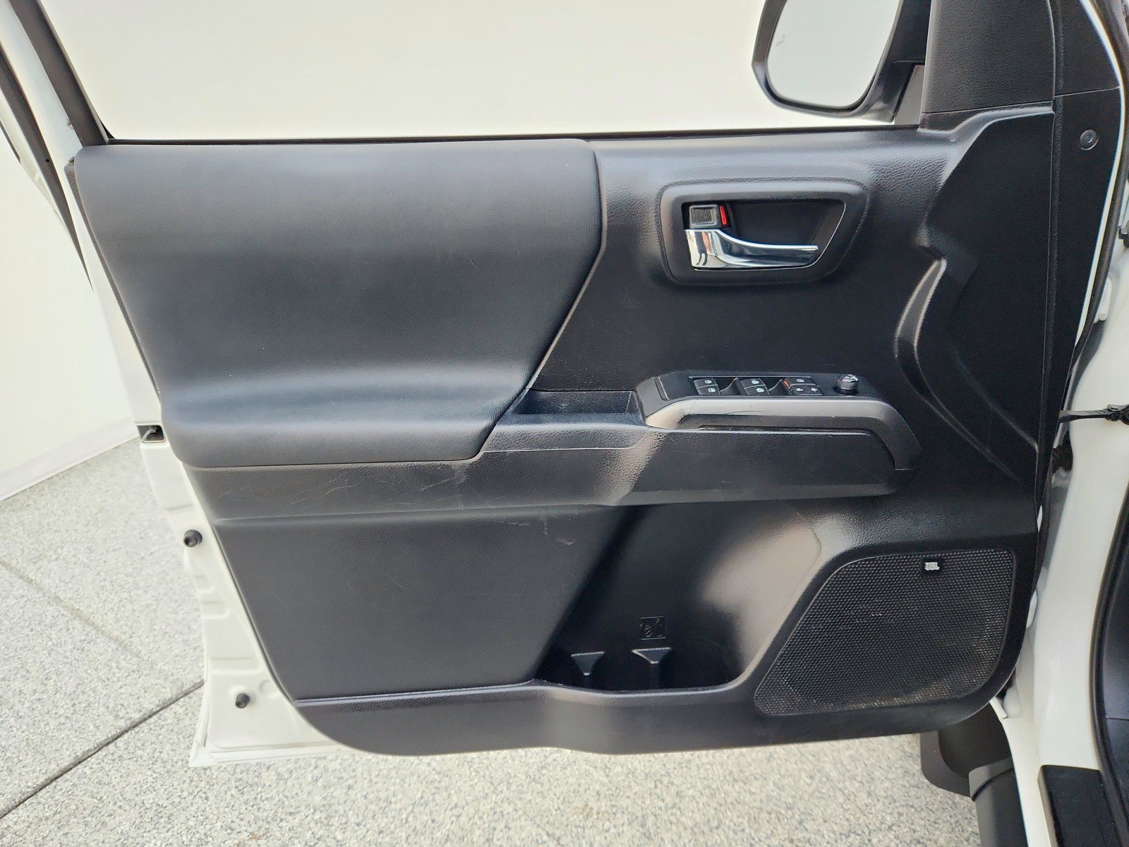 Used 2019 Toyota Tacoma TRD Pro image 24