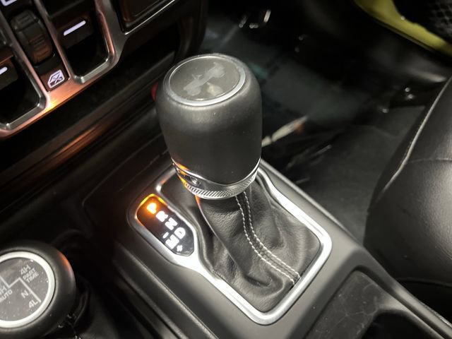 Used 2023 Jeep Wrangler Unlimited Sahara w/ Cold Weather Group image 20