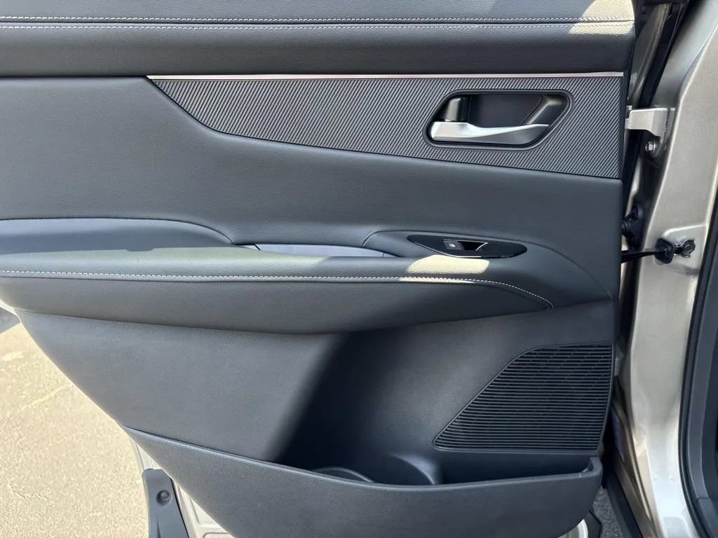 New 2027 Nissan Murano Platinum w/ Cargo Package AWD/4WD image 19