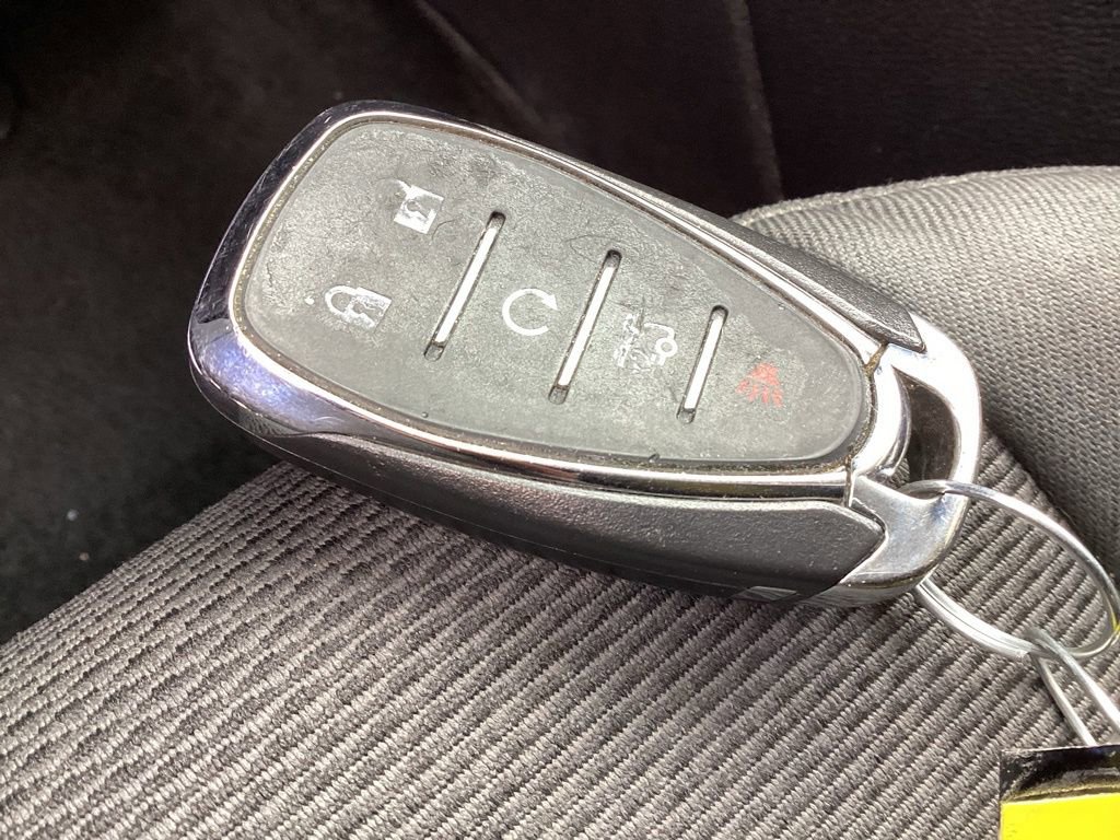 Used 2017 Chevrolet Cruze LT w/ Convenience Package image 27