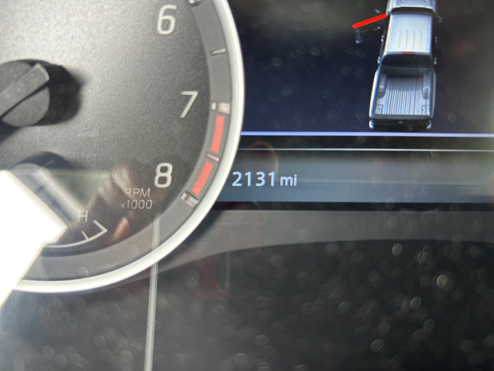 Used 2025 Nissan Frontier SV RWD image 2