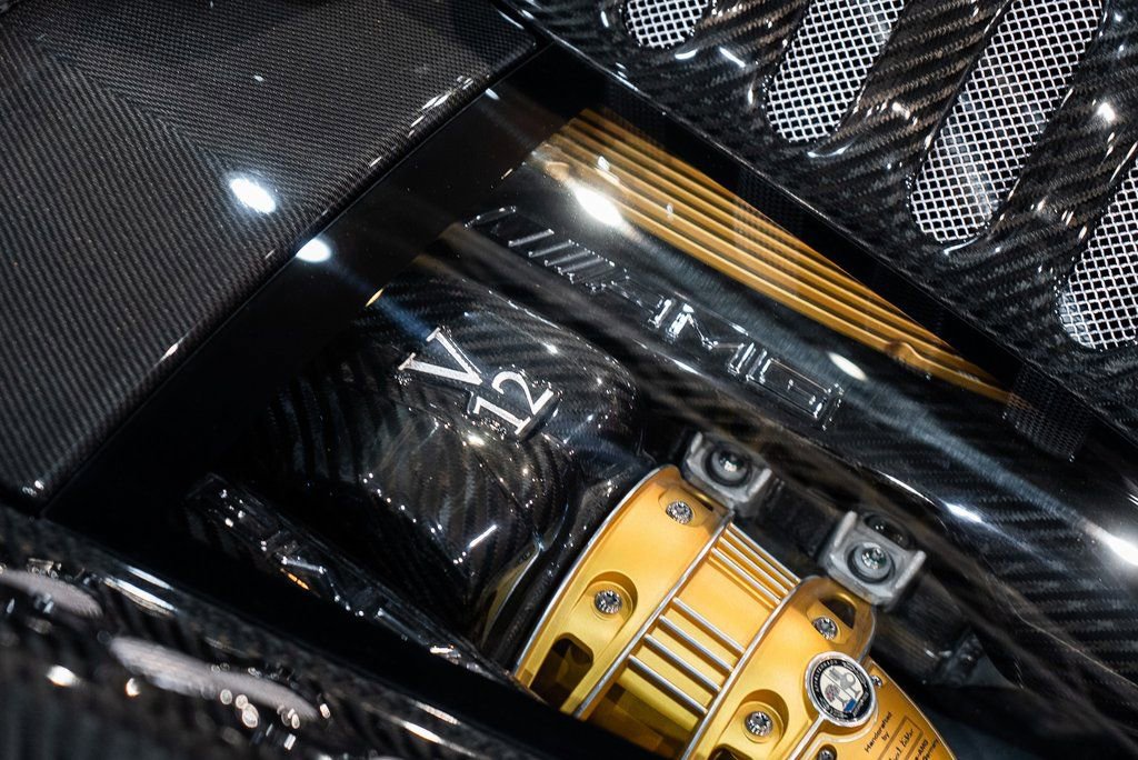 Used 2017 Pagani Huayra image 52