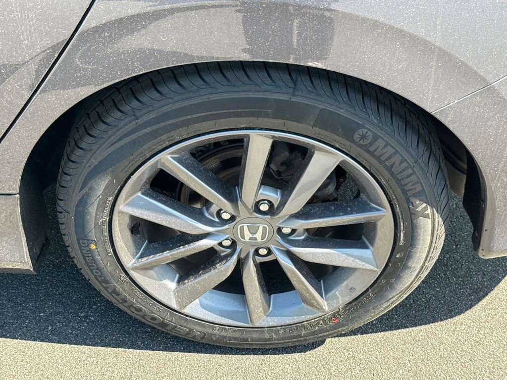 Used 2019 Honda Civic EX-L image 19