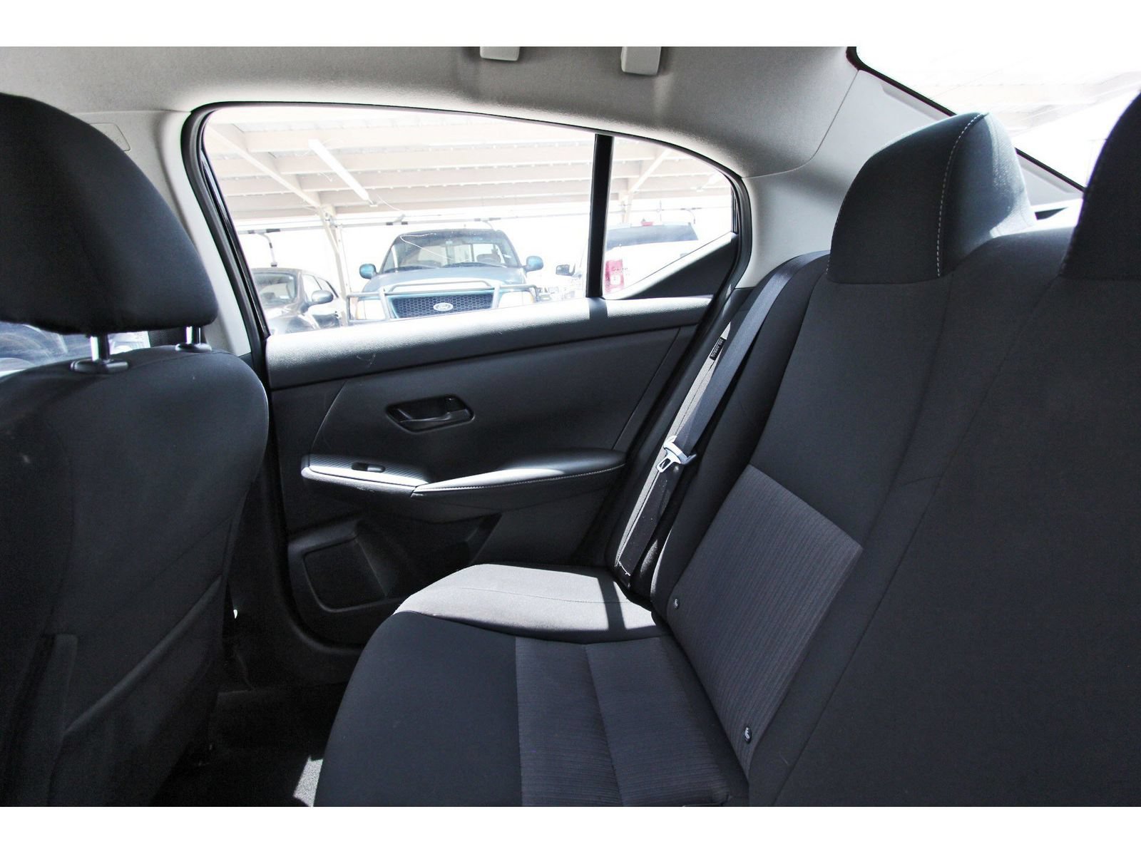 Used 2025 Nissan Sentra SV w/ All-Weather Package FWD image 13