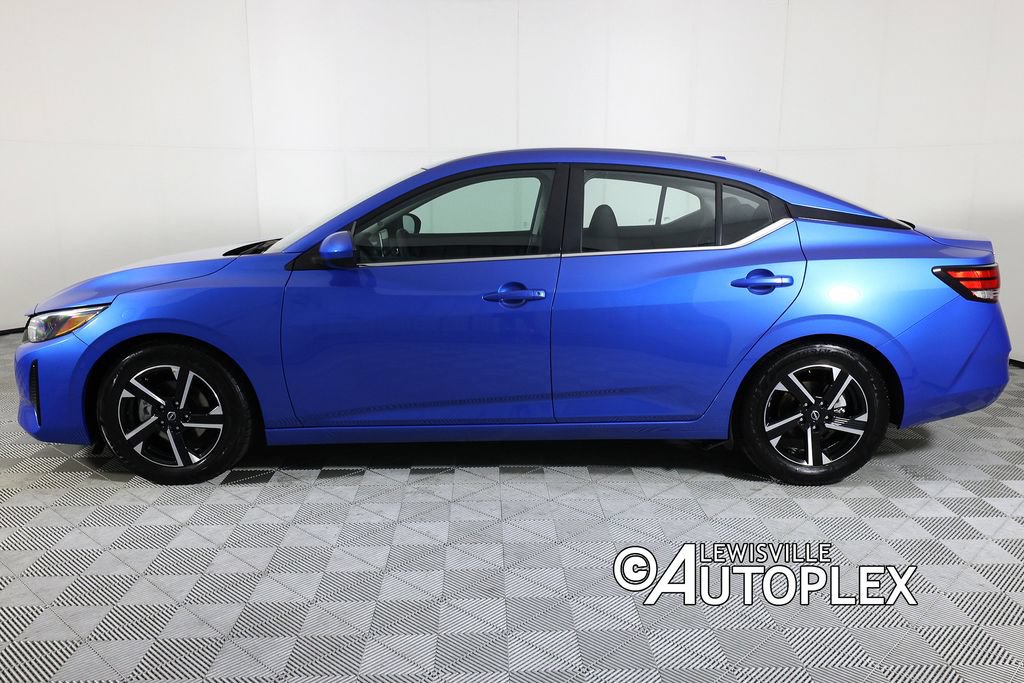 Used 2024 Nissan Sentra SV FWD image 7