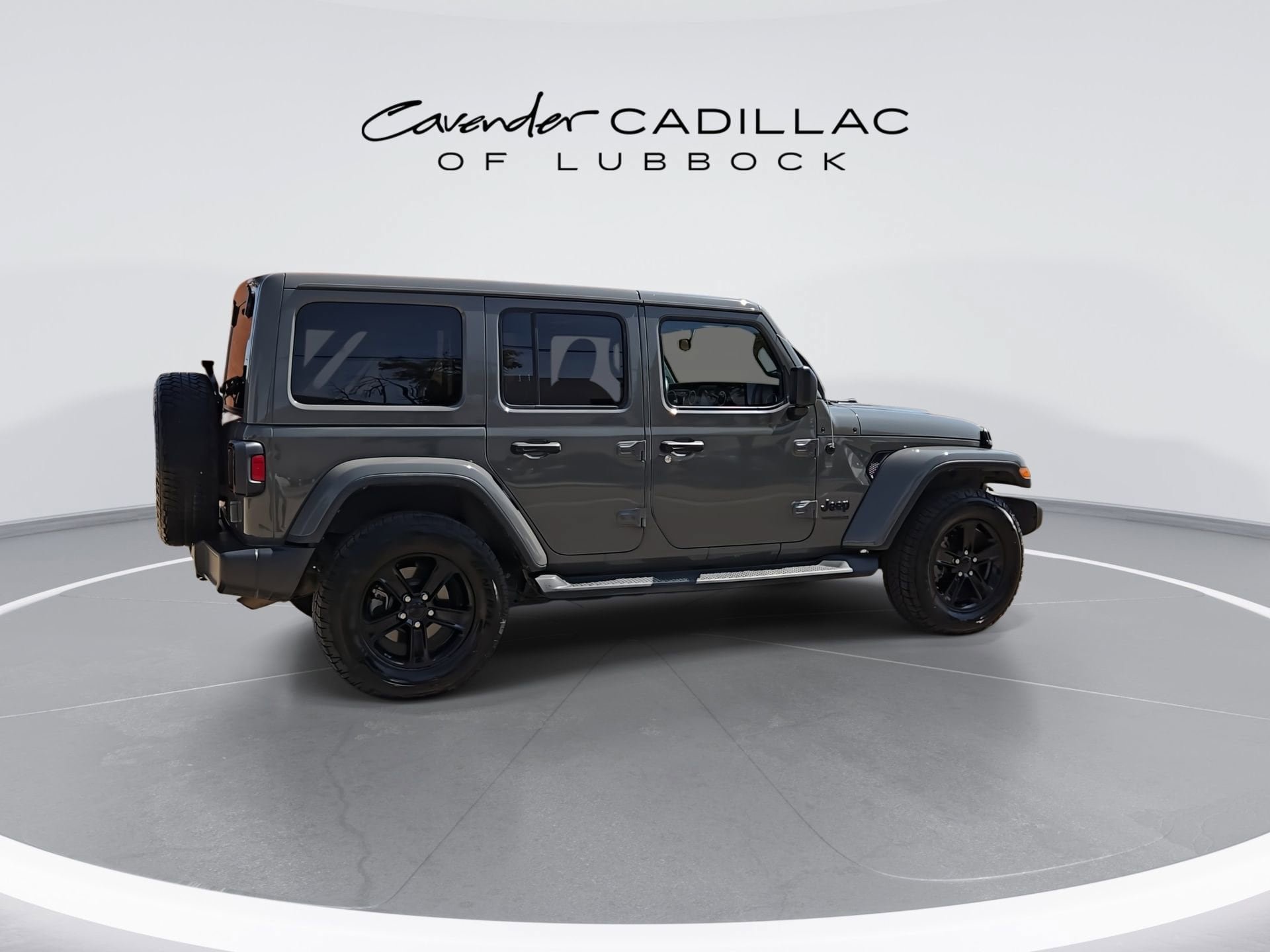 Used 2021 Jeep Wrangler Unlimited Sahara AWD/4WD image 8
