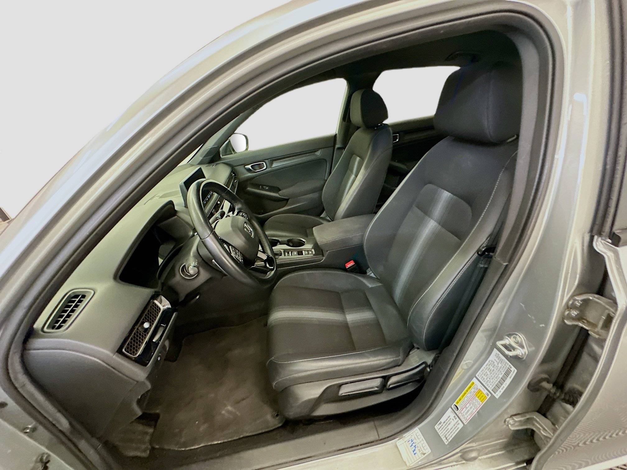 Used 2025 Honda Civic Sport image 13