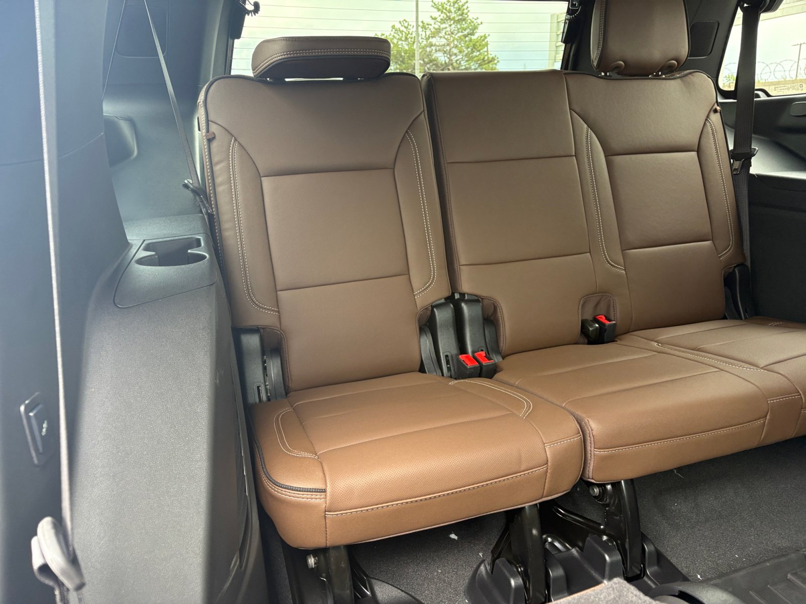 New 2026 Chevrolet Tahoe High Country AWD/4WD image 28