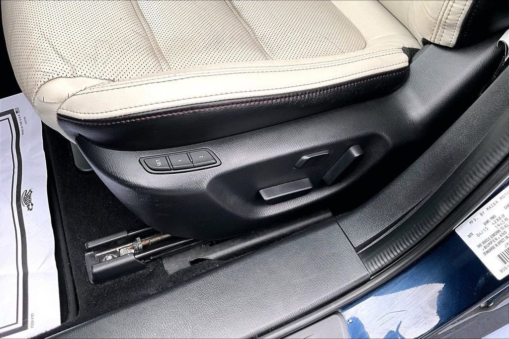 Used 2016 MAZDA MAZDA6 Grand Touring w/ GT Technology Package FWD image 38