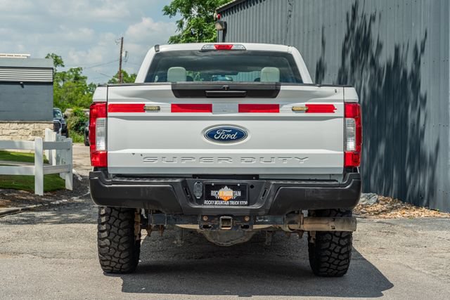 Used 2018 Ford F250 XL w/ Power Equipment Group AWD/4WD image 5