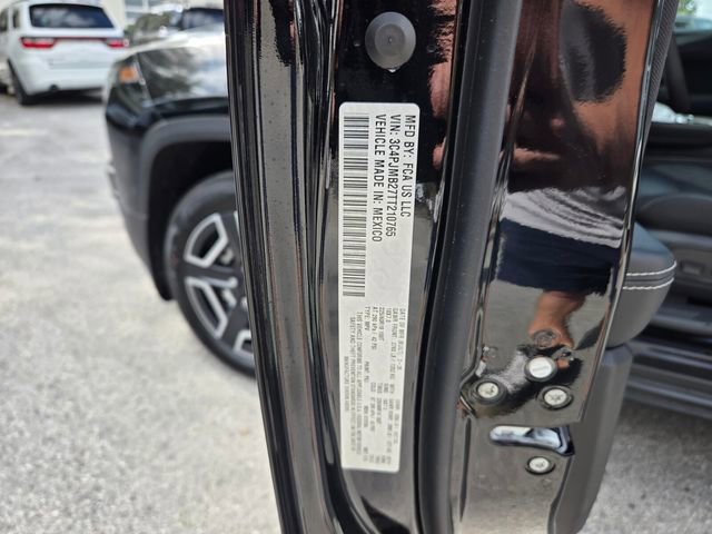 New 2026 Jeep Cherokee Laredo AWD/4WD image 19