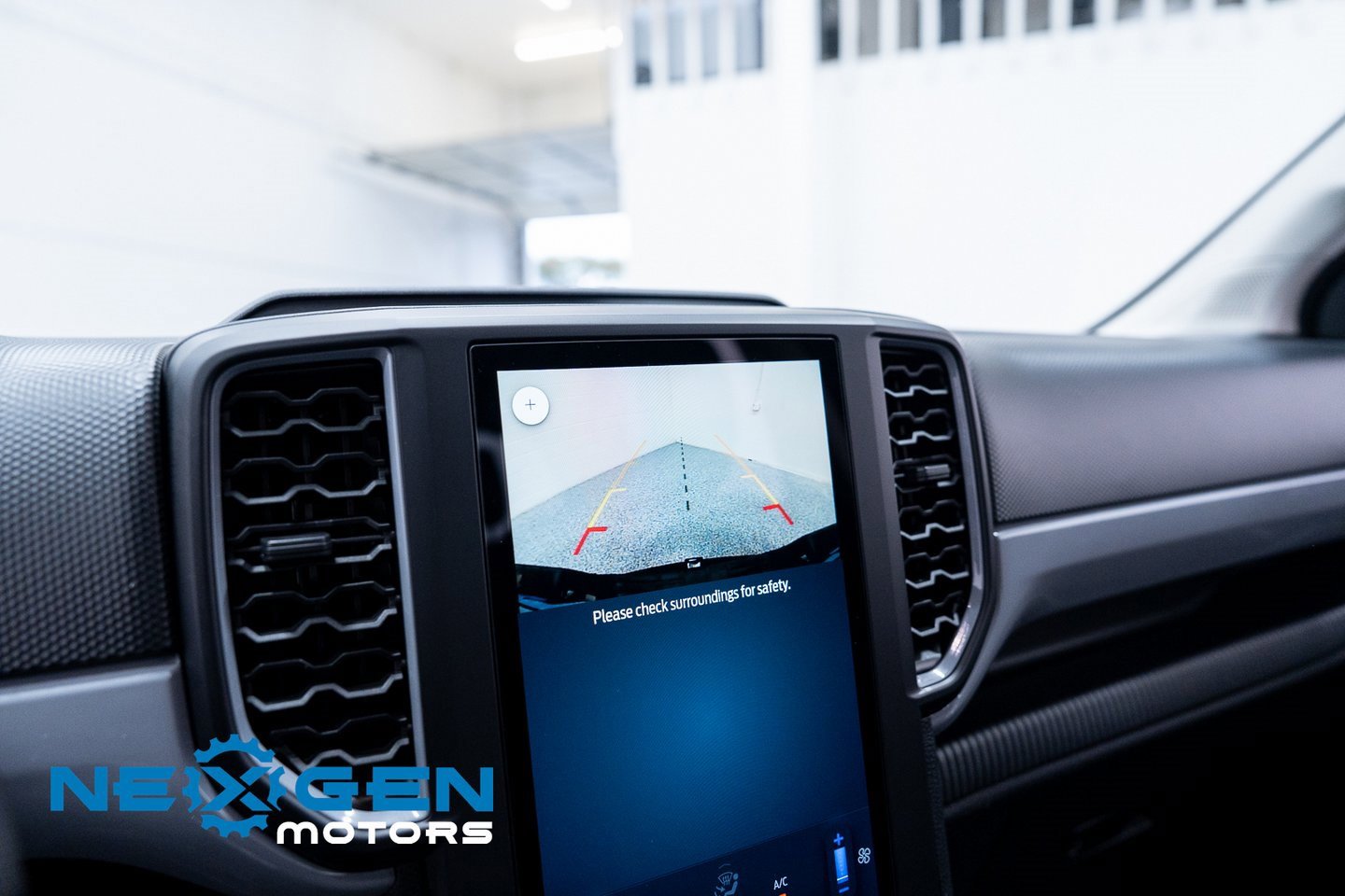 Used 2024 Ford Ranger XL w/ Trailer Tow Package image 35