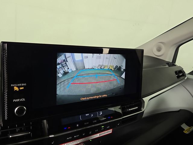 New 2026 Toyota Sienna XLE image 19