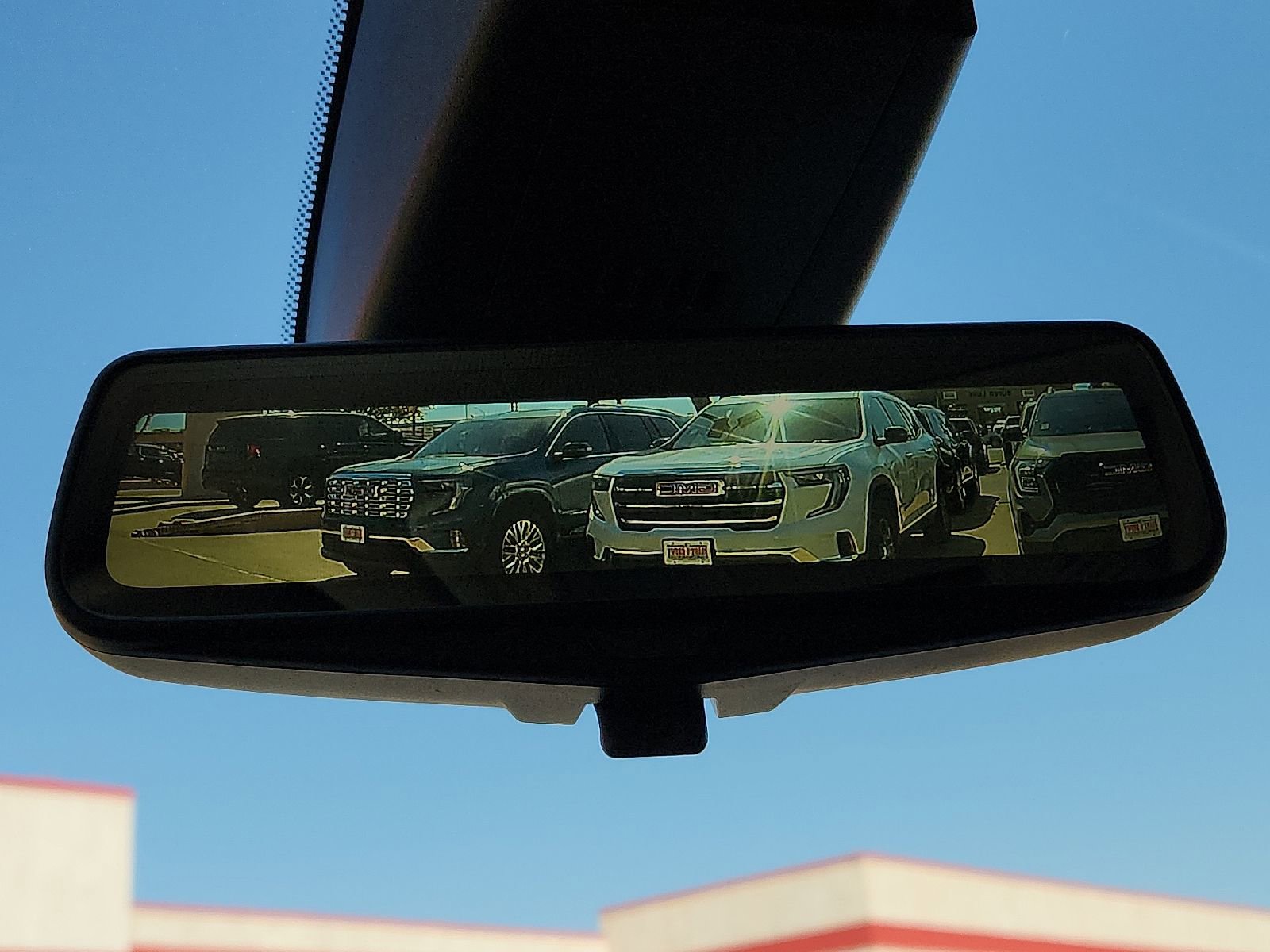 Used 2021 Buick Enclave Avenir w/ Avenir Technology Package AWD/4WD image 21