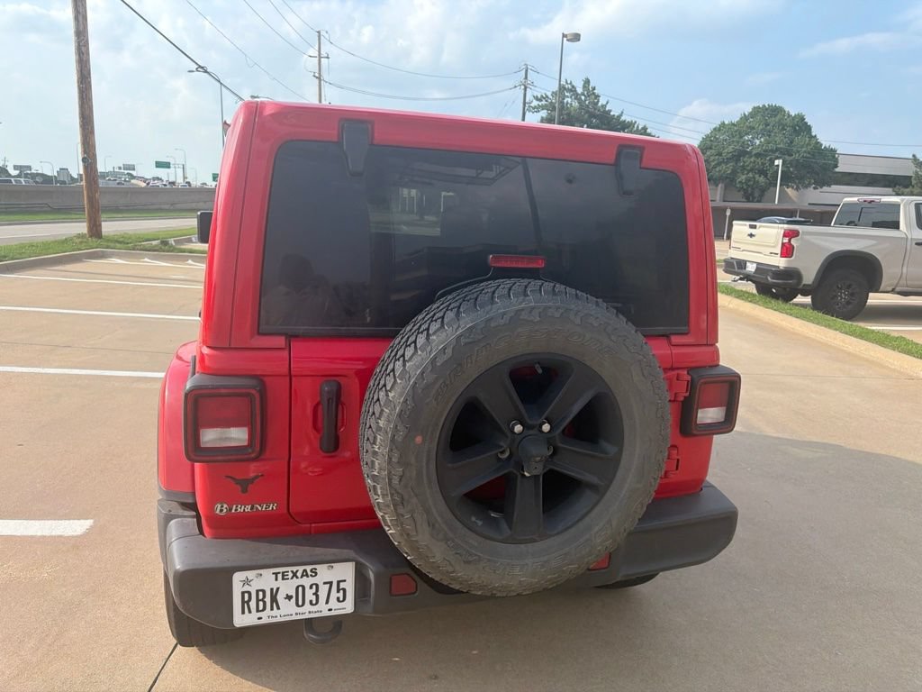Used 2021 Jeep Wrangler Unlimited Sahara AWD/4WD image 16