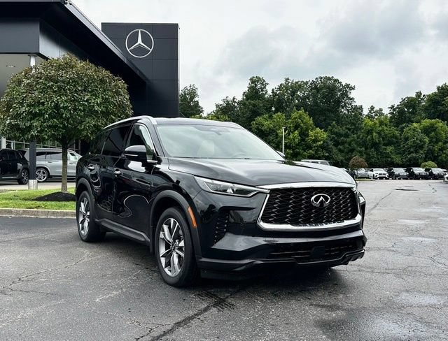 Used 2023 INFINITI QX60 Luxe w/ Performance Audio Package
