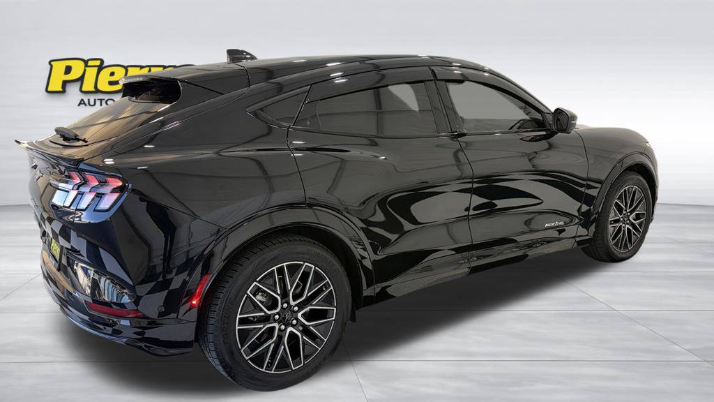 Used 2024 Ford Mustang Mach-E Premium AWD/4WD image 8