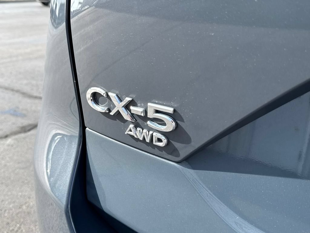 Used 2023 MAZDA CX-5 Carbon Edition AWD/4WD image 11