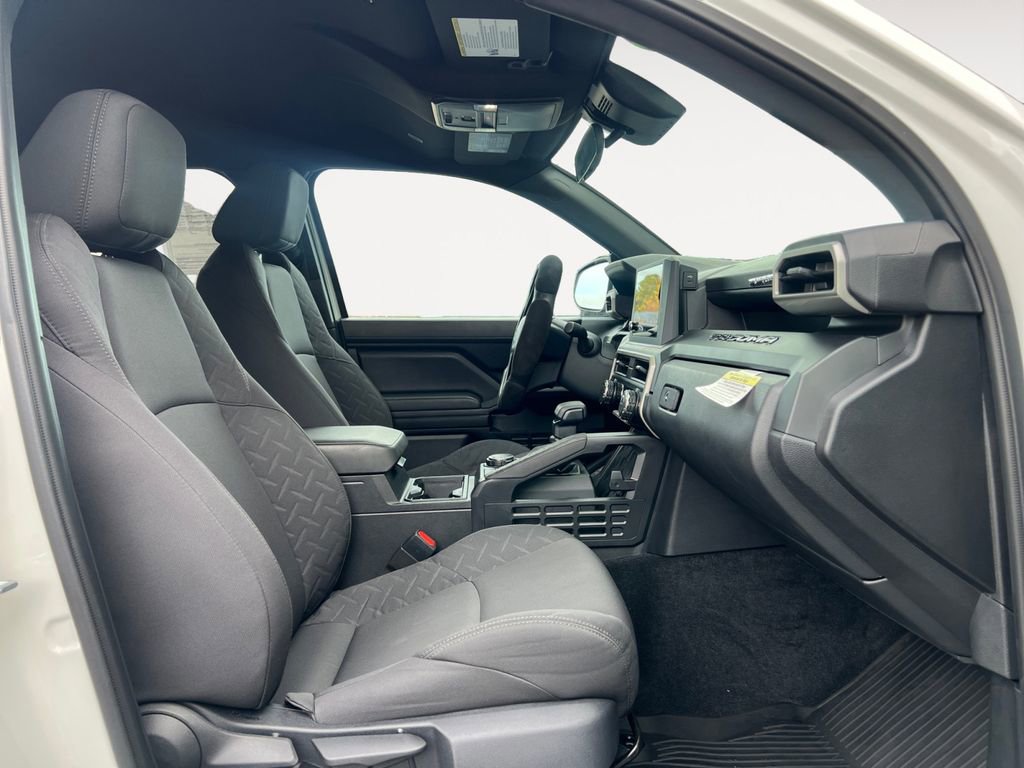 Used 2024 Toyota Tacoma SR image 15