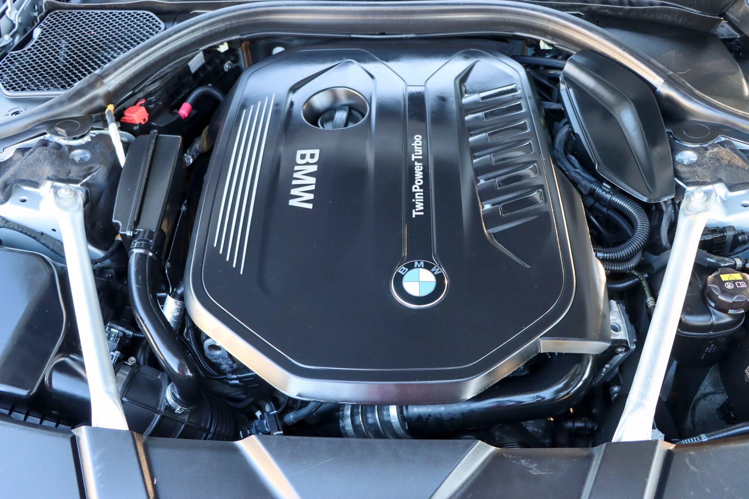 Used 2019 BMW 740i w/ Executive Package image 41