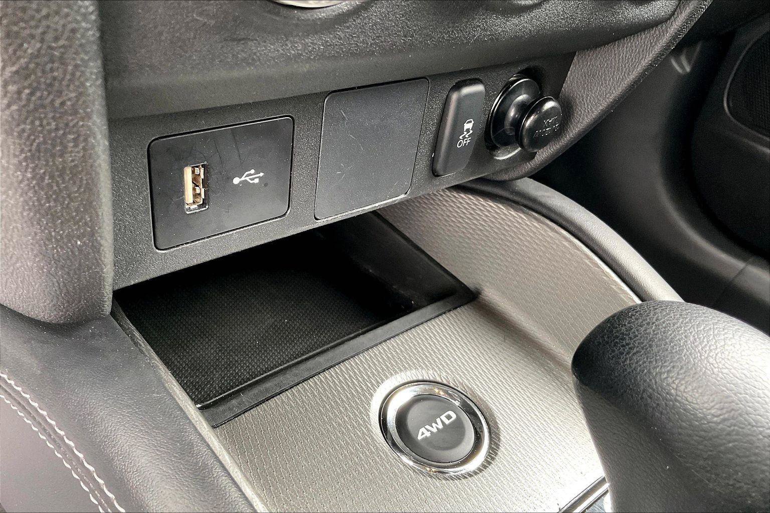 Used 2025 Mitsubishi Outlander Sport AWD image 33