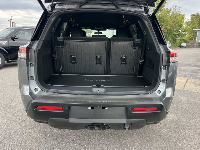 New 2026 Nissan Pathfinder Rock Creek AWD/4WD image 12