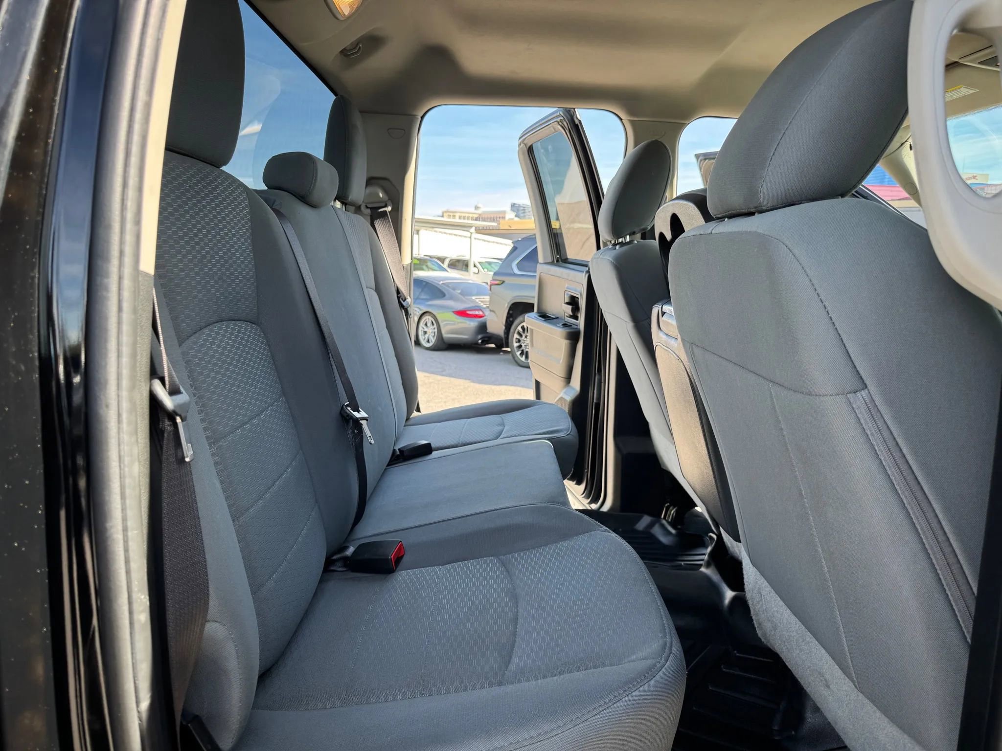 Used 2020 RAM 1500 Express image 14