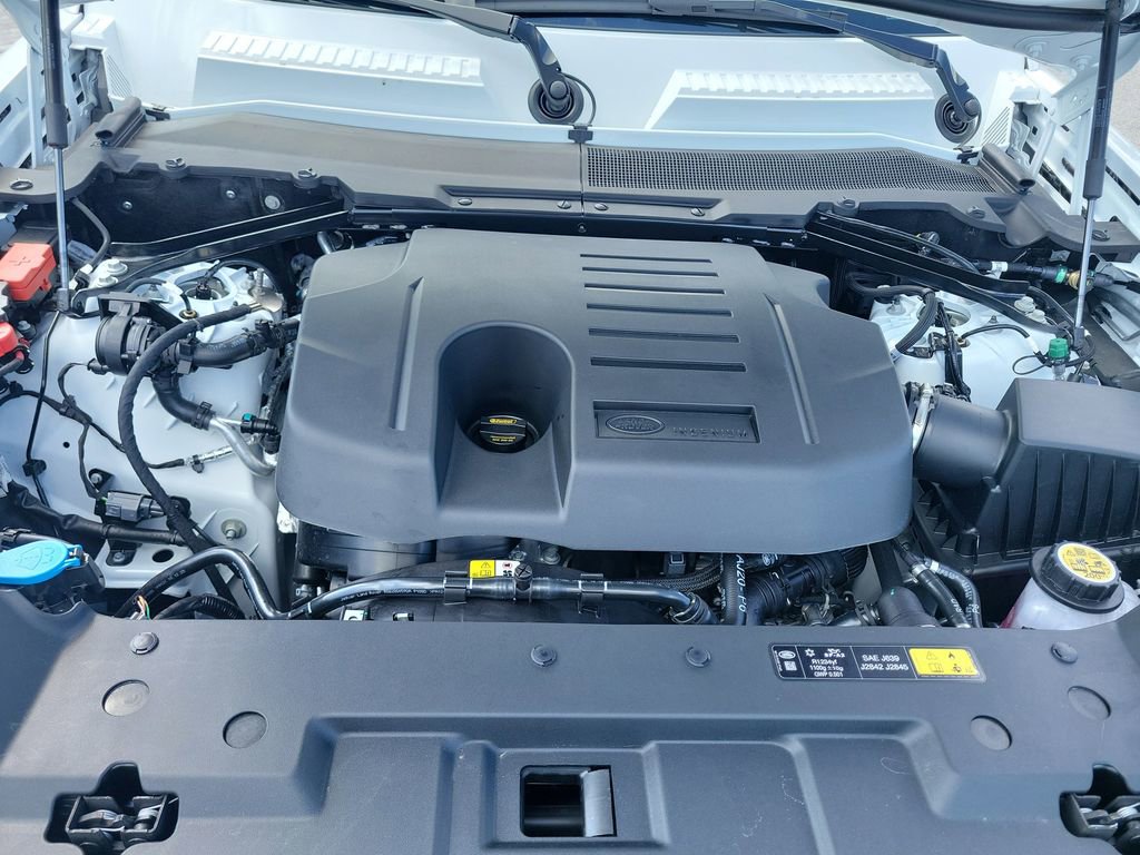 New 2026 Land Rover Defender 130 S AWD/4WD image 30
