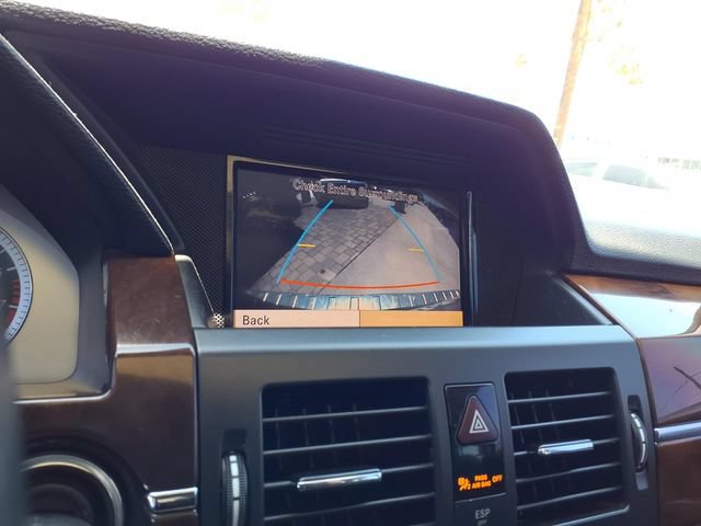 Used 2010 Mercedes-Benz GLK 350 4MATIC image 14